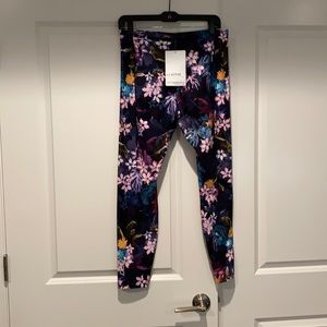 Lorna Jane Hyperbloom Secret Pocket leggings